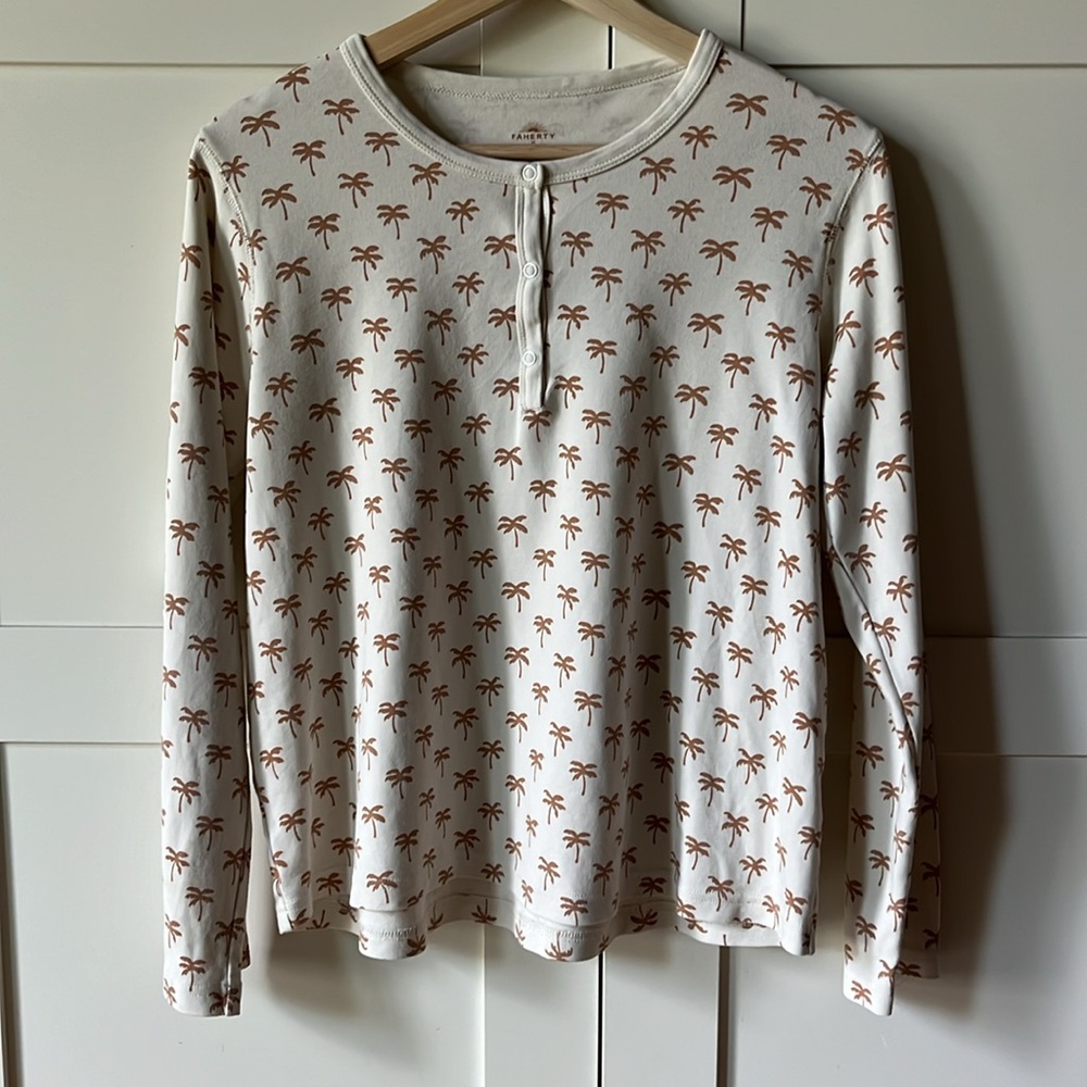 Roller Rabbit Palm Print Pajama Set - Picture 9 of 11